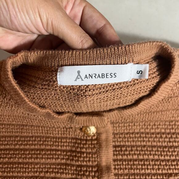 Anrabess Women's Brown Sweater Size S, with Gold Buttons  , long sleeve - Picture 4 of 9
